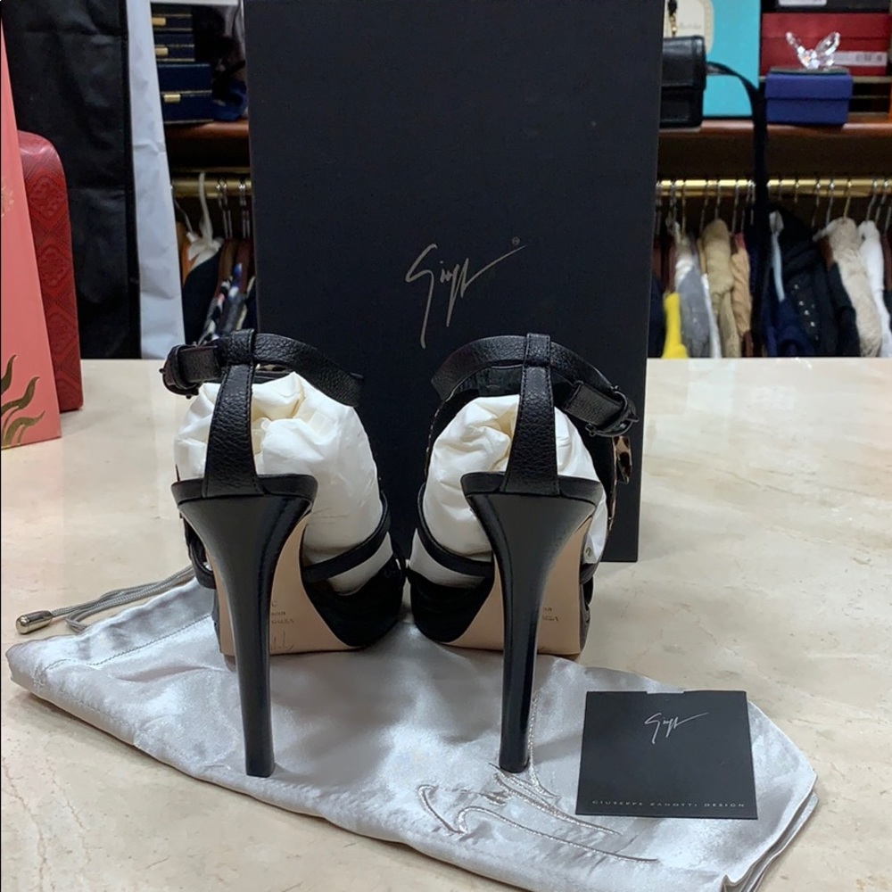 GIUSEPPE ZANOTTI SARAGE LARGE FLOWER LEOPARD PONY HAIR PLATFORM SANDALS EU 38.5 - Picture 6 of 8